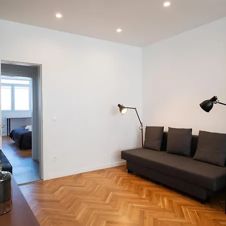 Soho White 2bdr By Rv * Varna