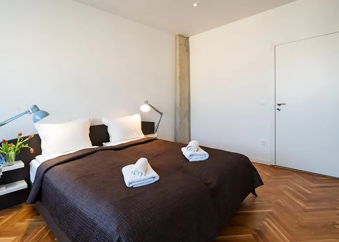 Soho White 2bdr By Rv *